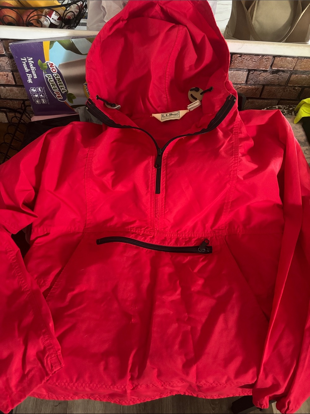 Vintage LLBean women Red Hooded Windbreaker Jacket